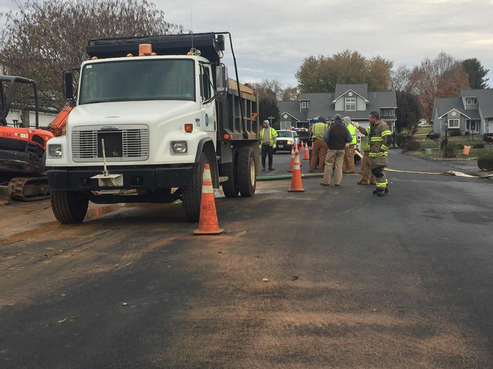 Bristol, VA Fire Department Responding to Punctured Gas Line ...